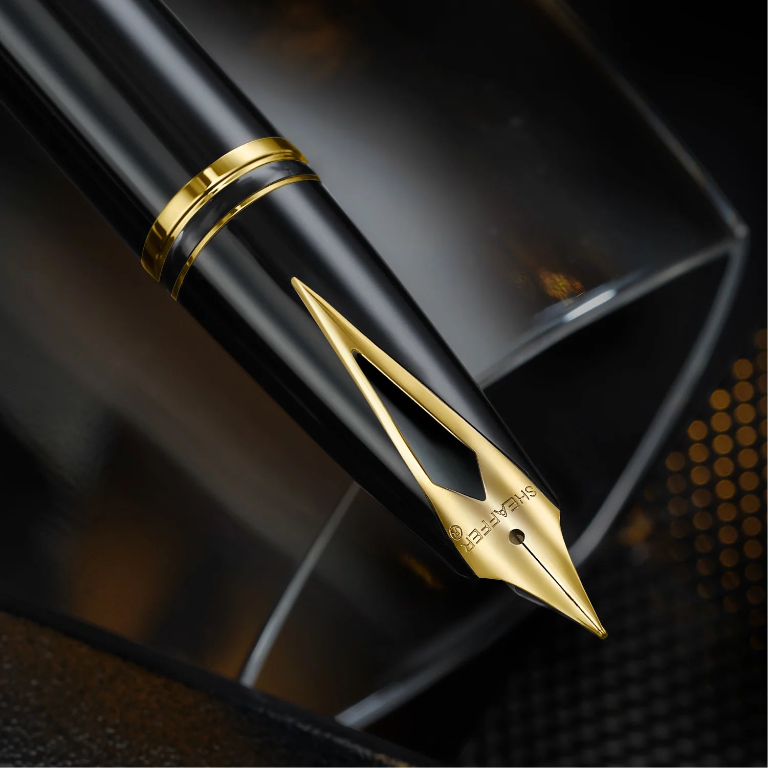 Sheaffer Legacy Glossy Black and Chrome Bi-color Fountain Pen with 14K PVD Gold-Plated, Stainless Steel Inlaid Nib and Trims