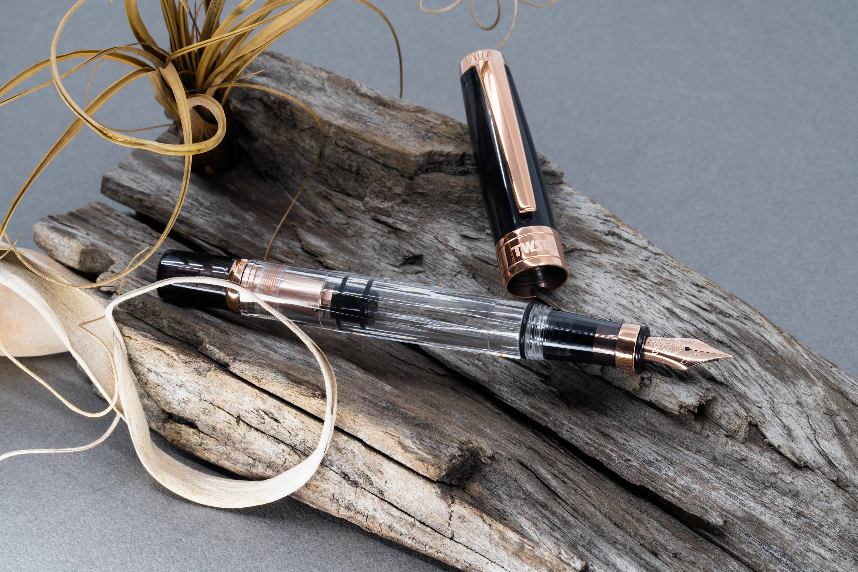 TWSBI Diamond 580 Smoke RoseGold II Fountain Pen