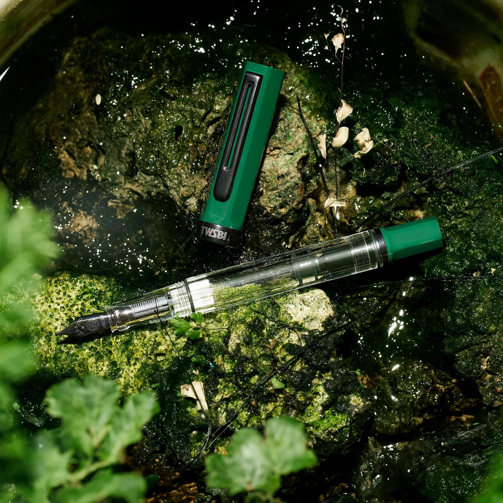 TWSBI ECO Irish Green w/Oynx Fountain Pen
