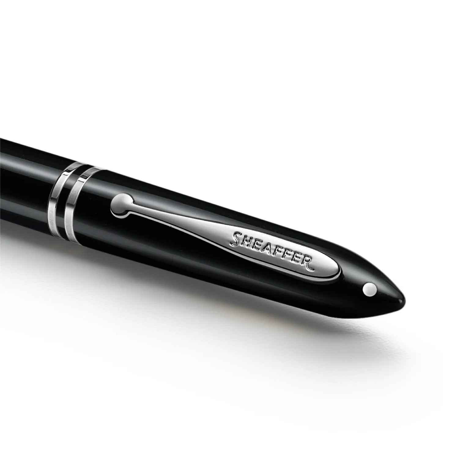 SHEAFFER BALANCE III GLOSSY BLACK AND CHROME TRIMS BALL PEN