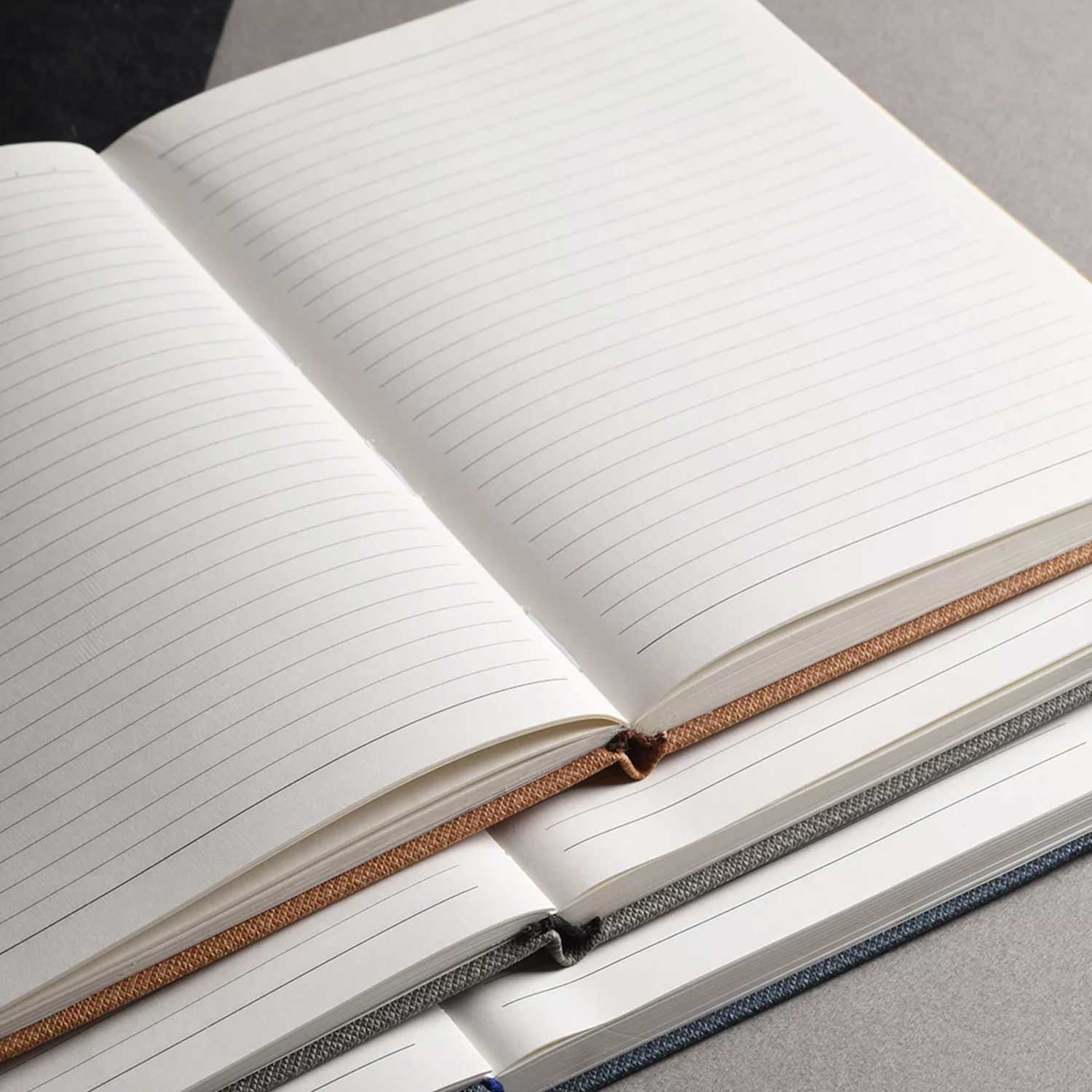 Scholar Lynea Grey Notebook - A5, Ruled