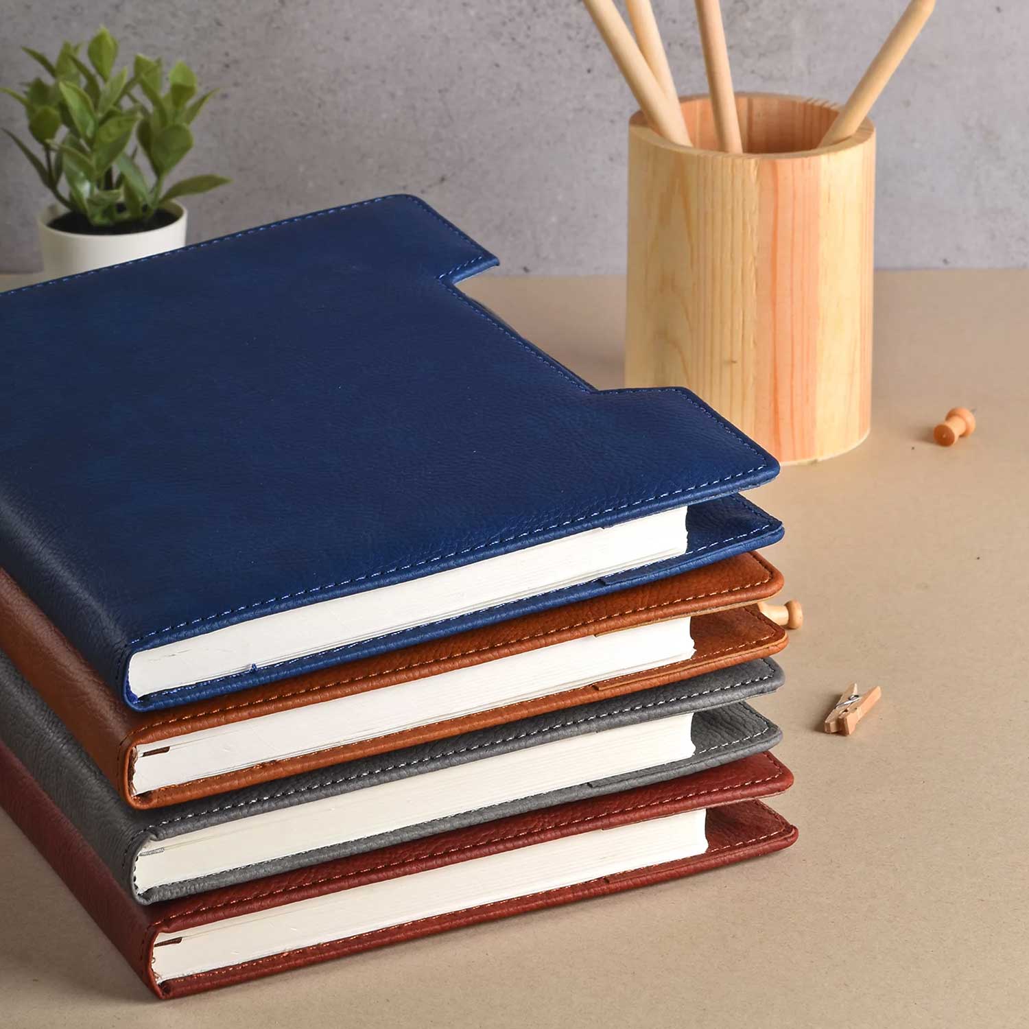 Scholar Signor Maroon Notebook - A5, Ruled