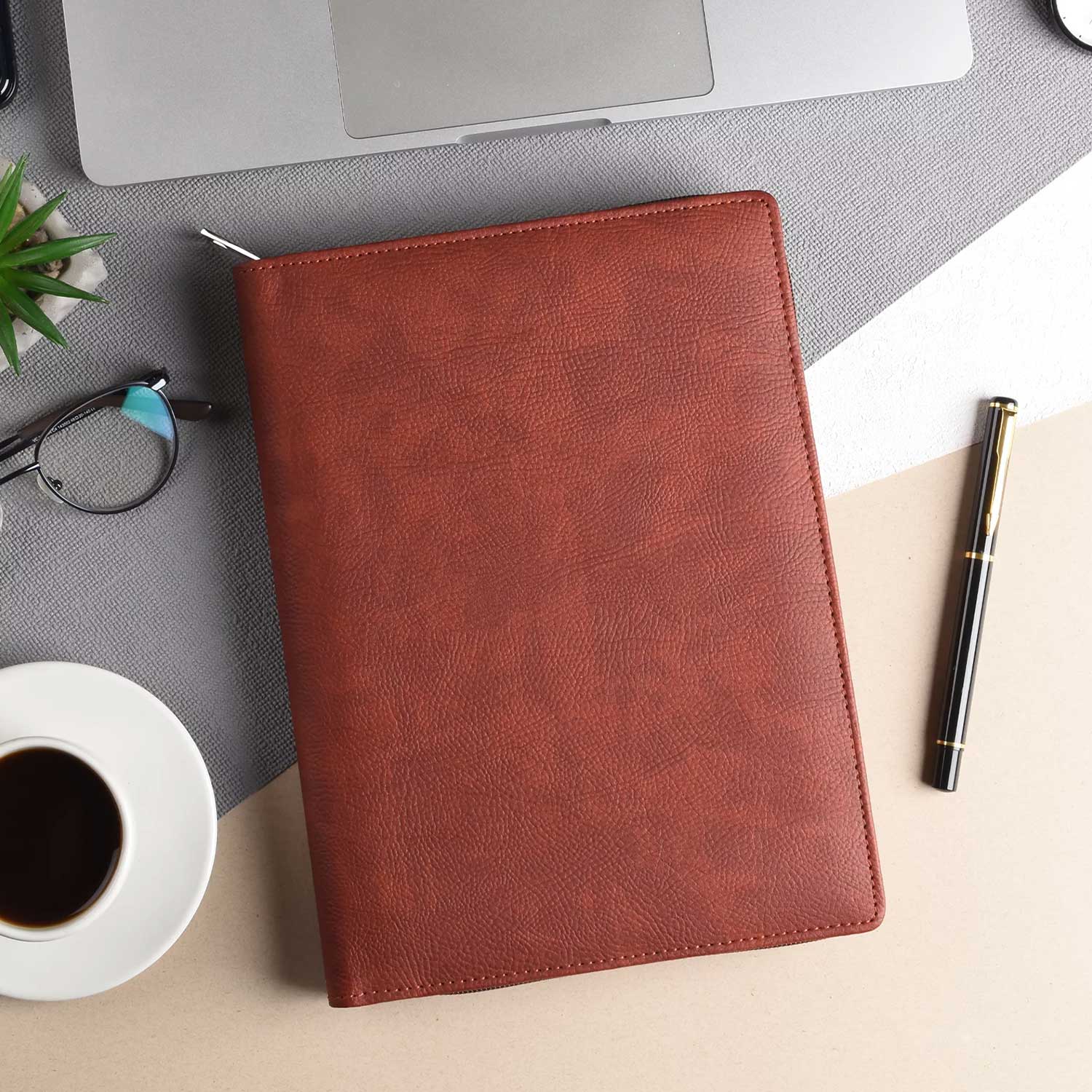 Scholar Vivant Folder Maroon Notebook - A5, Ruled