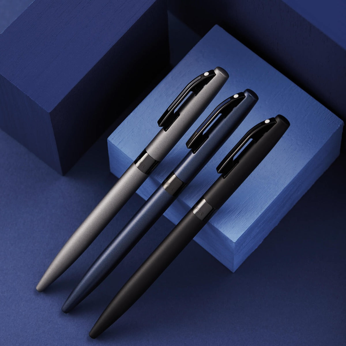 Sheaffer REMINDER Matte Gray Ballpoint Pen With Black PVD Trim